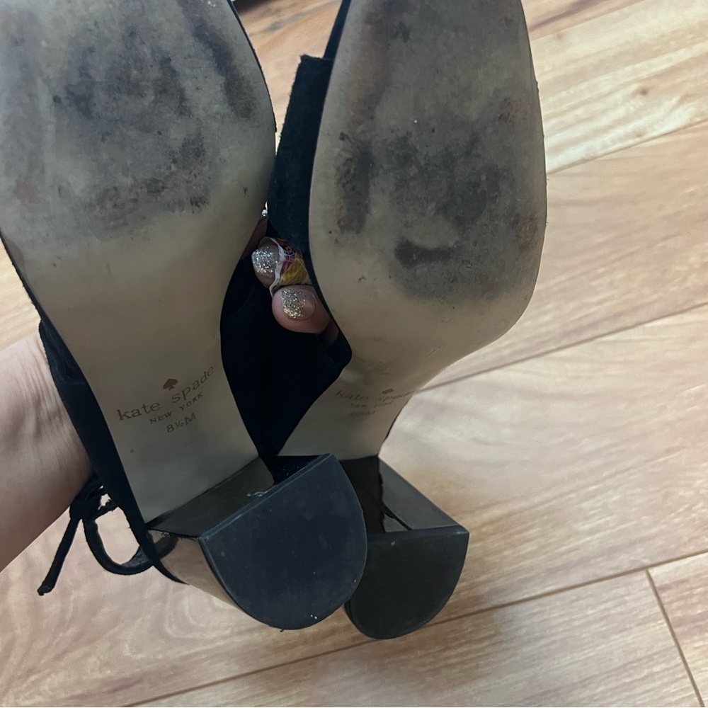 Kate Spade Black Suede Block Heel Sandals Women’s Size 8.5 Ankle Strap - Picture 6 of 7